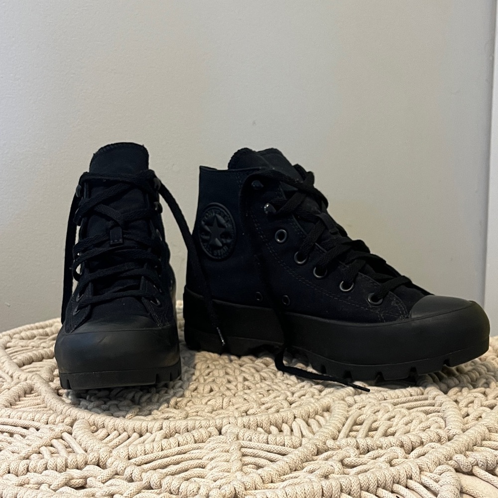 Converse Black High-Top platform Sneakers